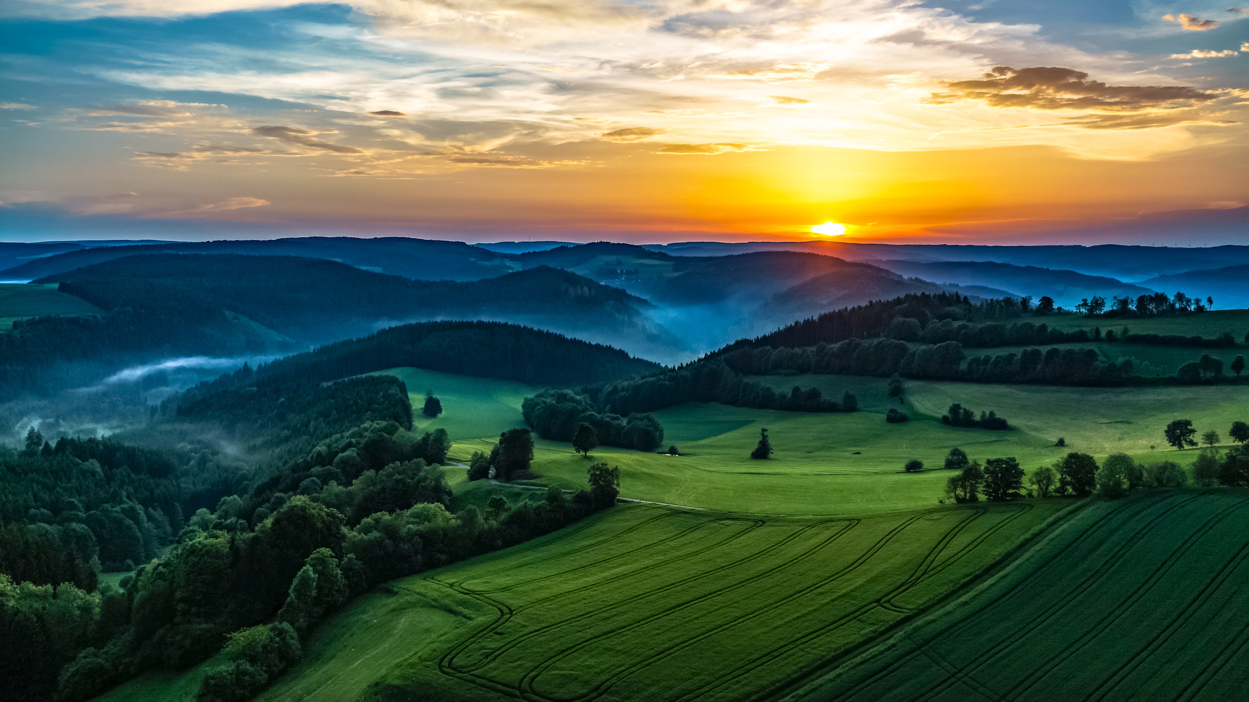 Leider haben wir keinen Alternativtext zu diesem Bild. Wir arbeiten daran und bitten um Ihr Verständnis.