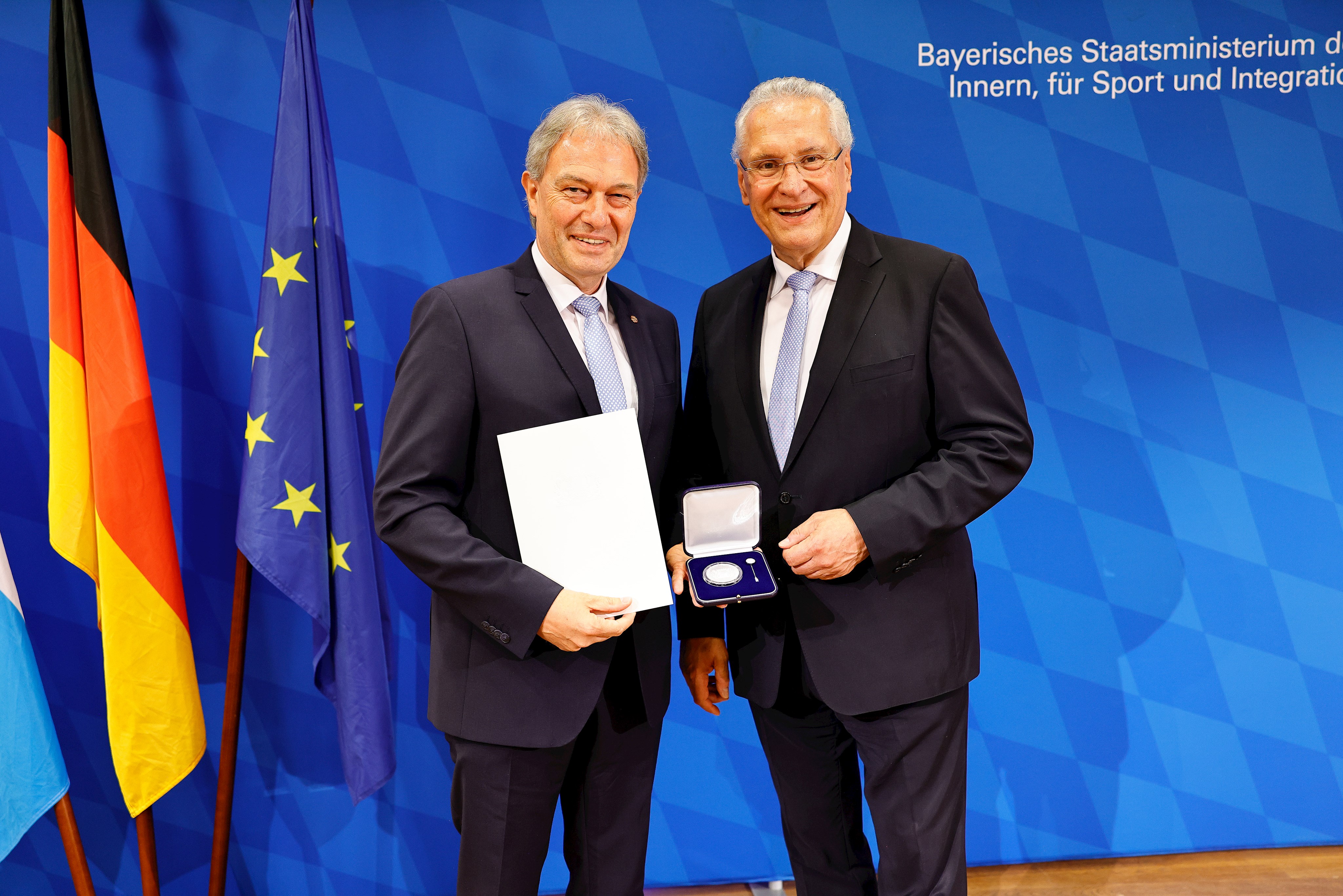 Innenminister Herrmann würdigt kommunalpolitisches Wirken von Landrat Klaus Löffler