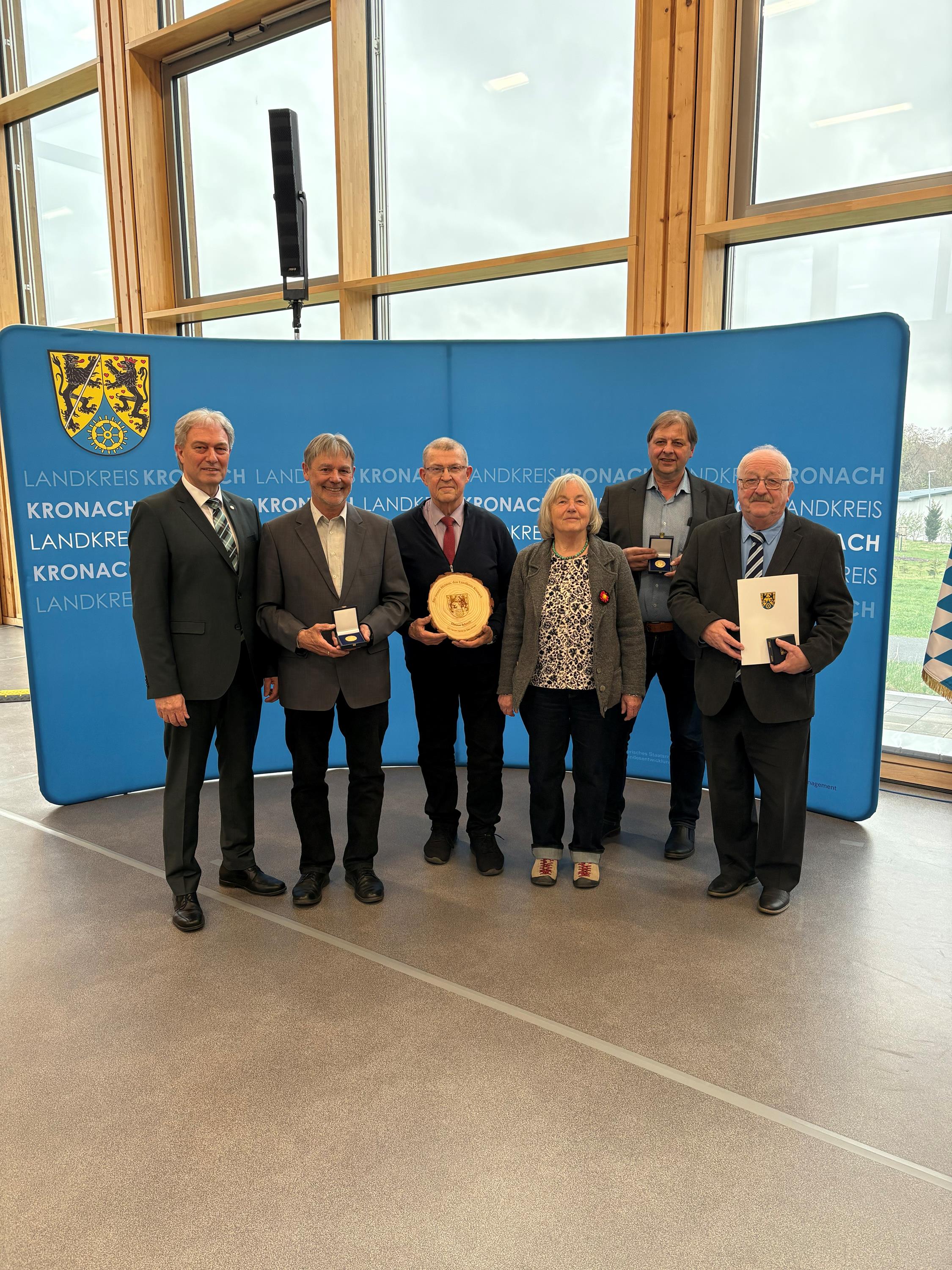 2026-04-20 Ehrung Kreisräte