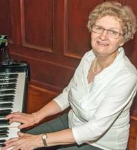 AnneroseRoeder.jpg